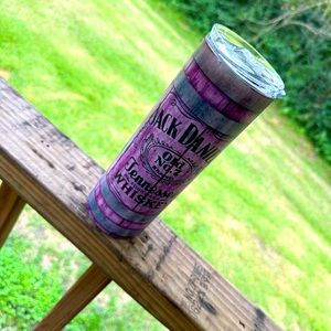 20oz Glow in dark tumbler!